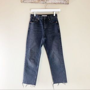 Straight high waist raw hem denim